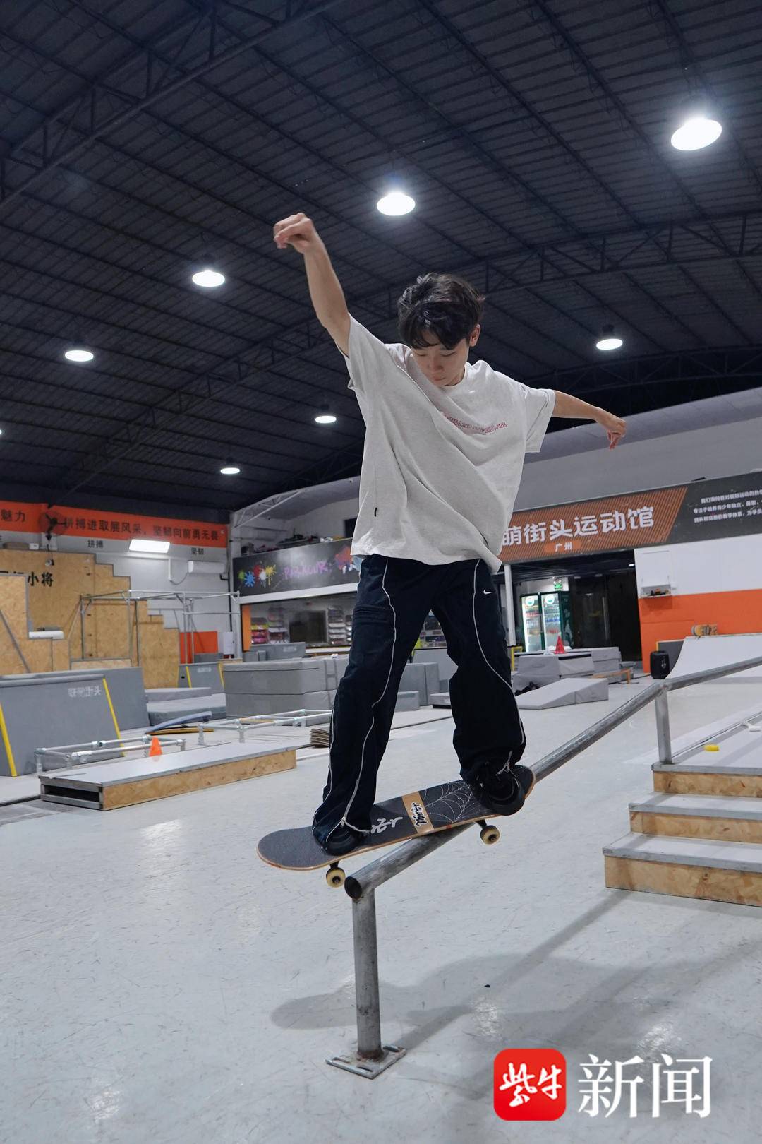 stron, 凭借不懈努