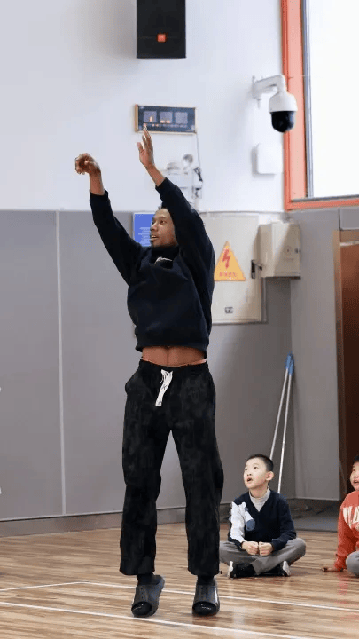 媒总结校园, div, AA